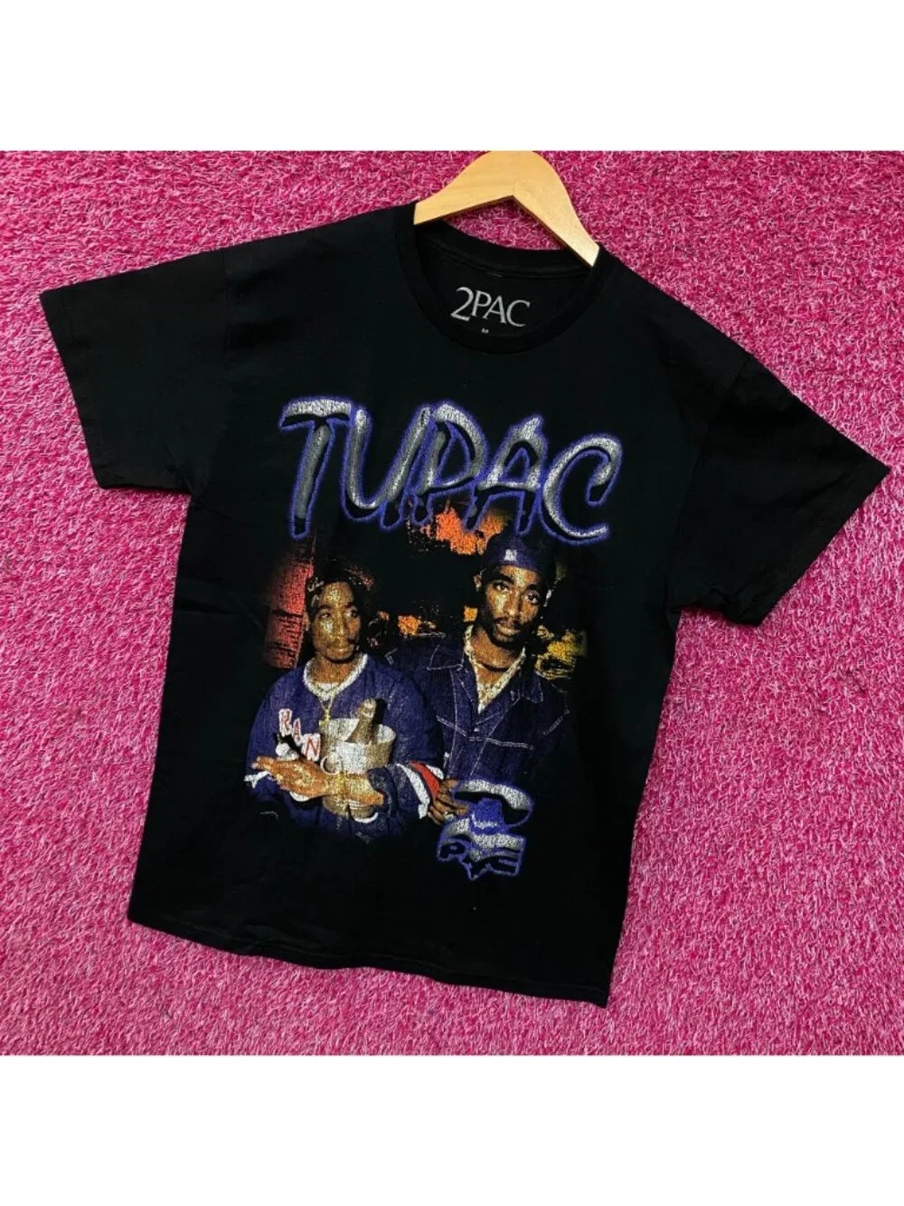Tupac Portrait Collage Hip Hop Graphic T-Shirt Medium
